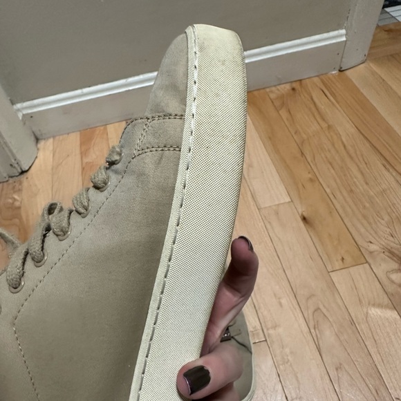 Burberry women’s sneakers - Picture 2 of 11